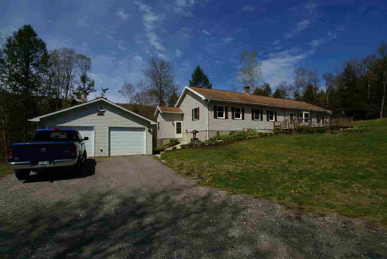 137 Hills Pond Road Hampton, NY 12887 - Photo 1 of 12 Photo 1