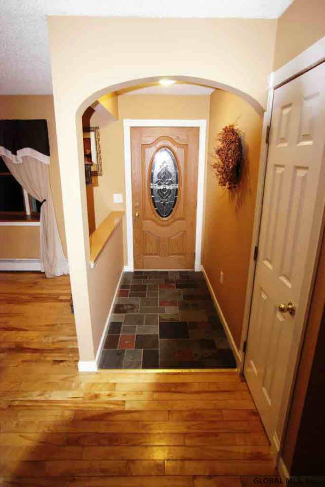 137 Hills Pond Road Hampton, NY 12887 - Photo 11 of 12 Photo 11