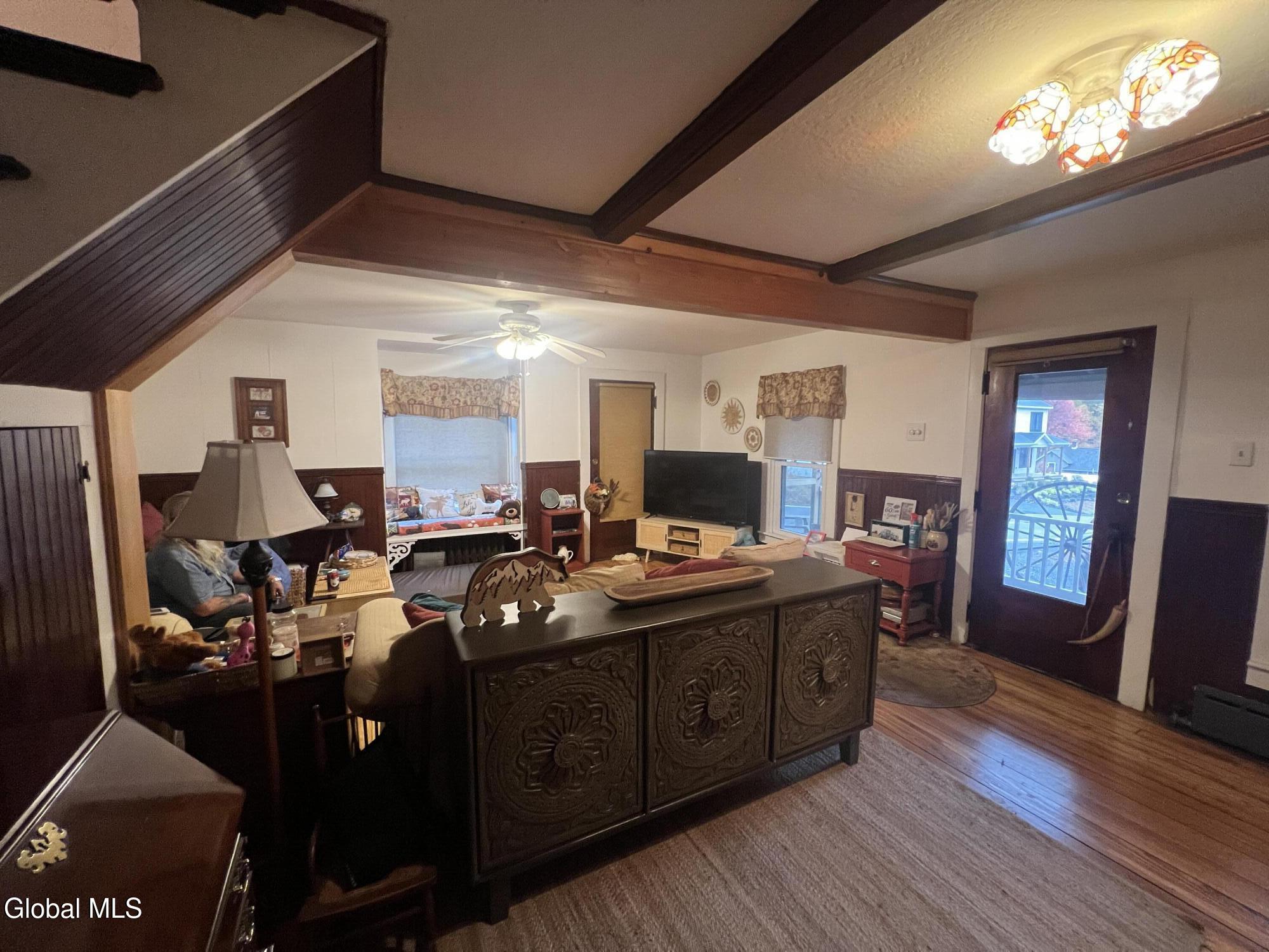 780 Diamond Point Road Diamond Point, NY 12824 - Photo 12 of 35 IMG_9370