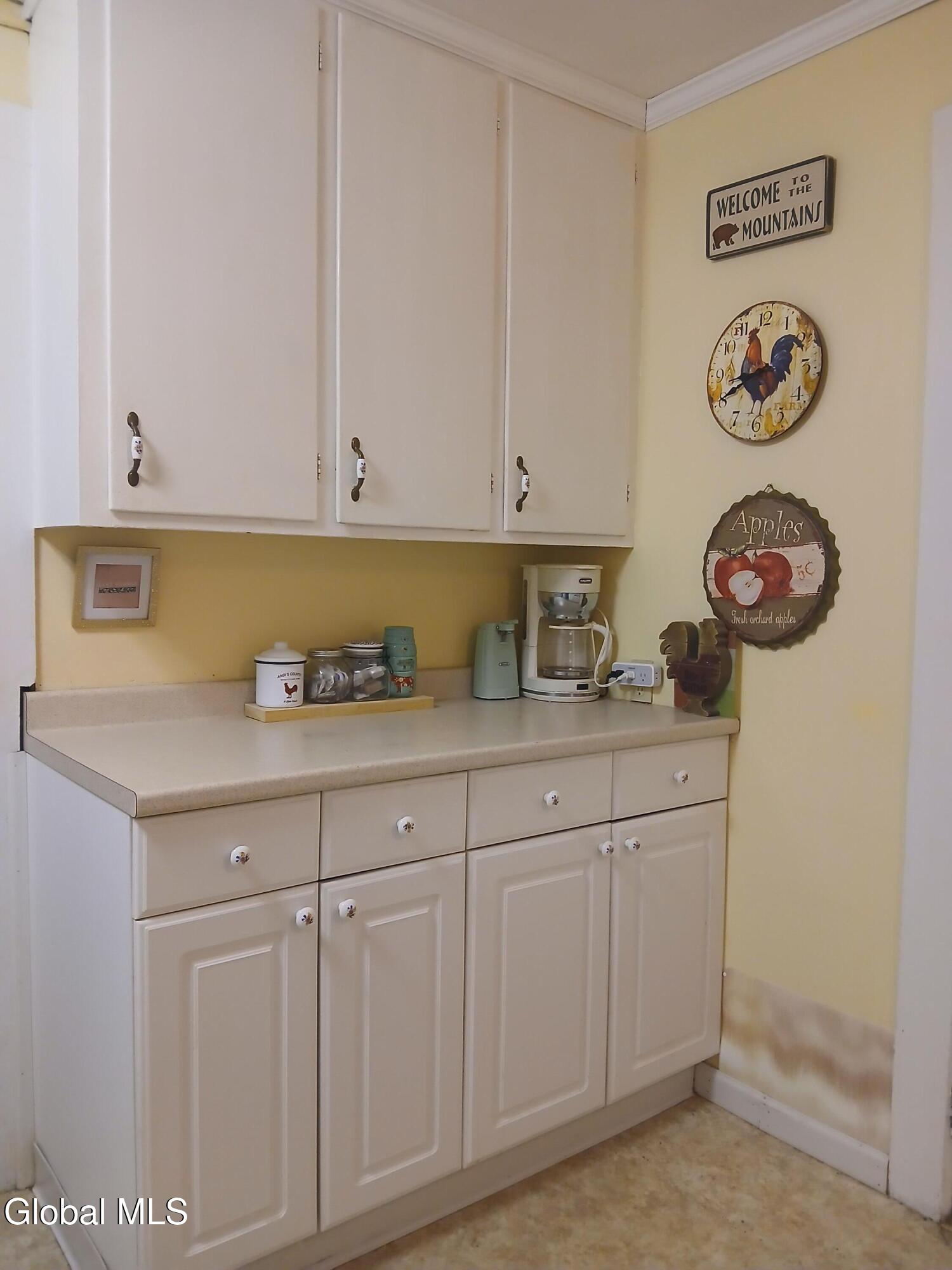 780 Diamond Point Road Diamond Point, NY 12824 - Photo 15 of 35 1000027442