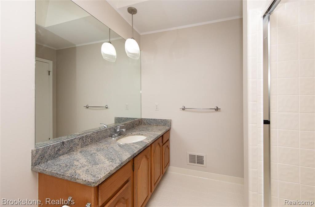 937 Ten Point Drive Rochester Hills, MI 48309 - Photo 34 of 40
