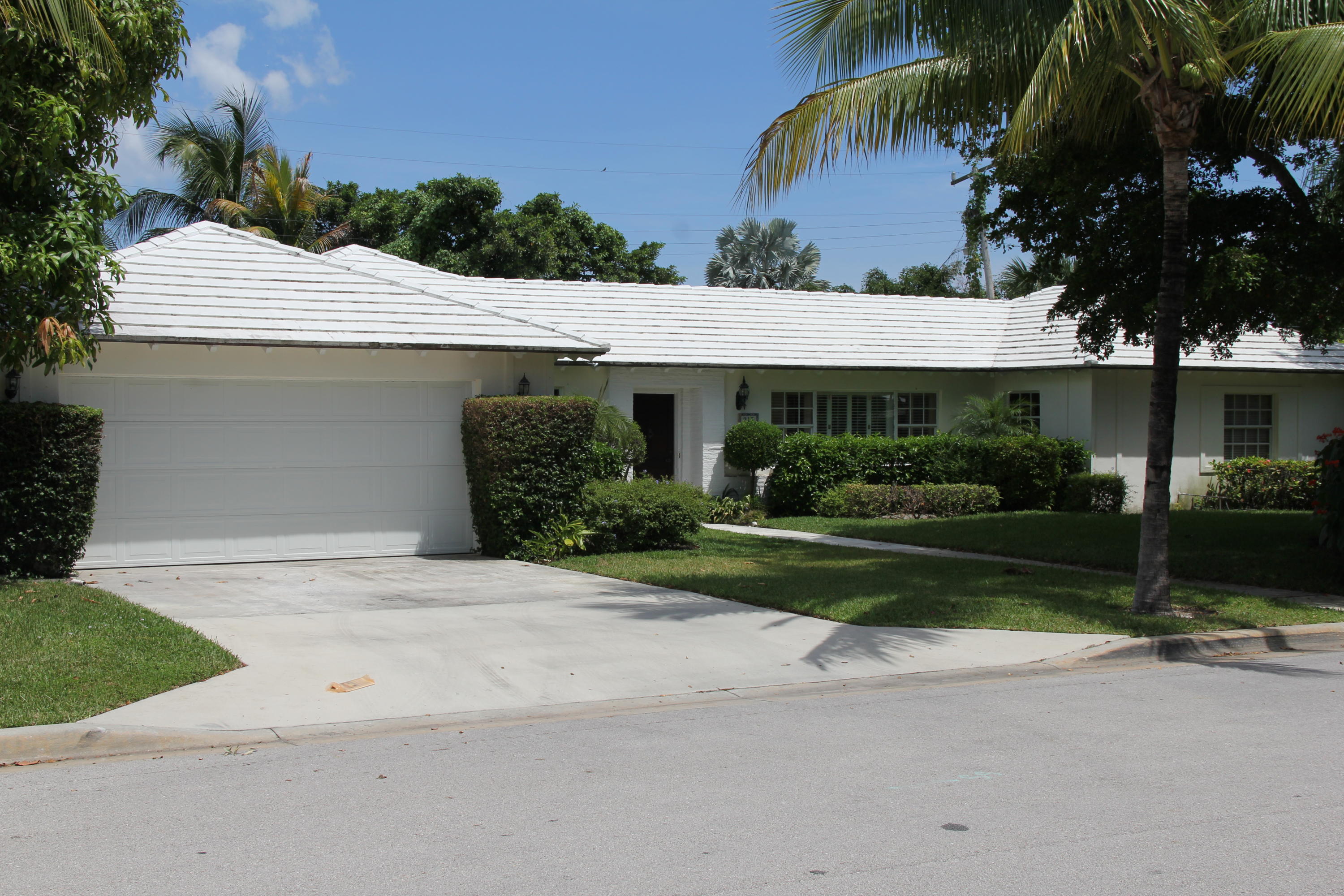 217 Edmor Road West Palm Beach, FL 33405 - Photo 1 of 15 Exterior of Home