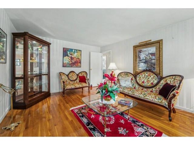 99 Myrtle Street Manchester, NH 03104 - Photo 19 of 43