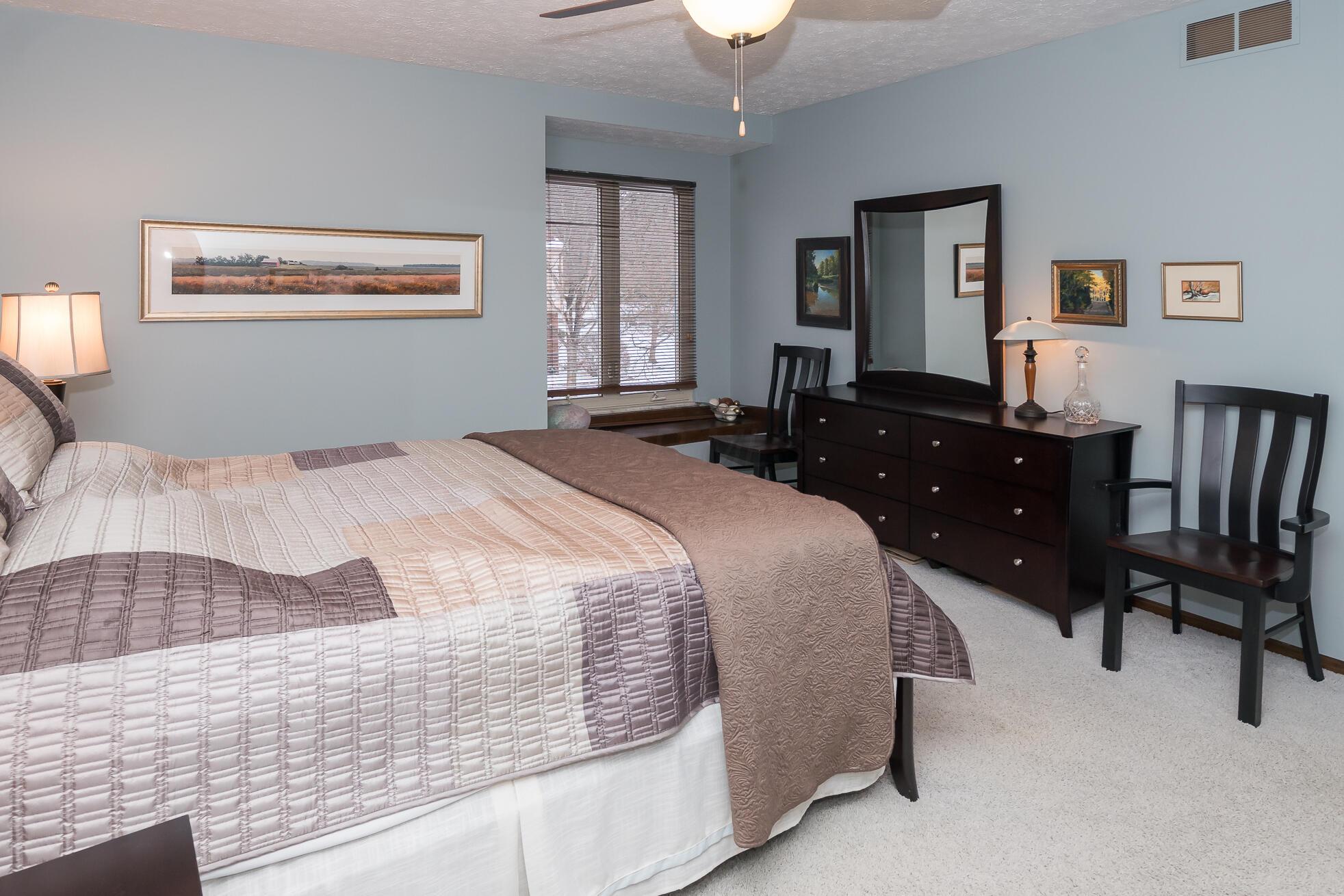 401 Fenway Road, Unit B Columbus, OH 43214 - Photo 17 of 24 SON05356