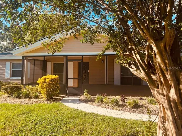 $2,500 | 2742 Fieldstone Court, Orlando, FL 32809