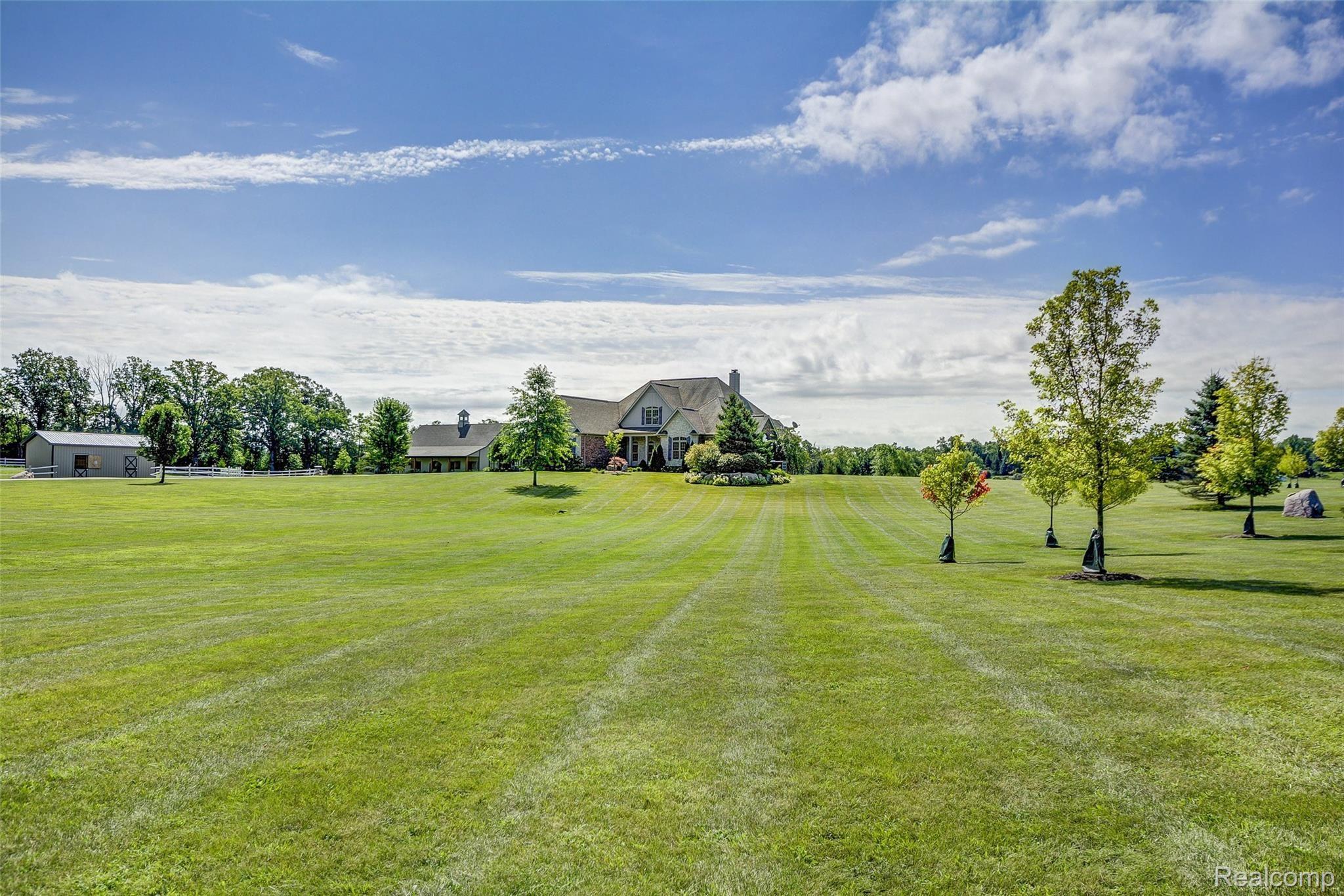 5711 Gregory Road Dexter, MI 48130 - Photo 4 of 84 Gregory-56.jpg