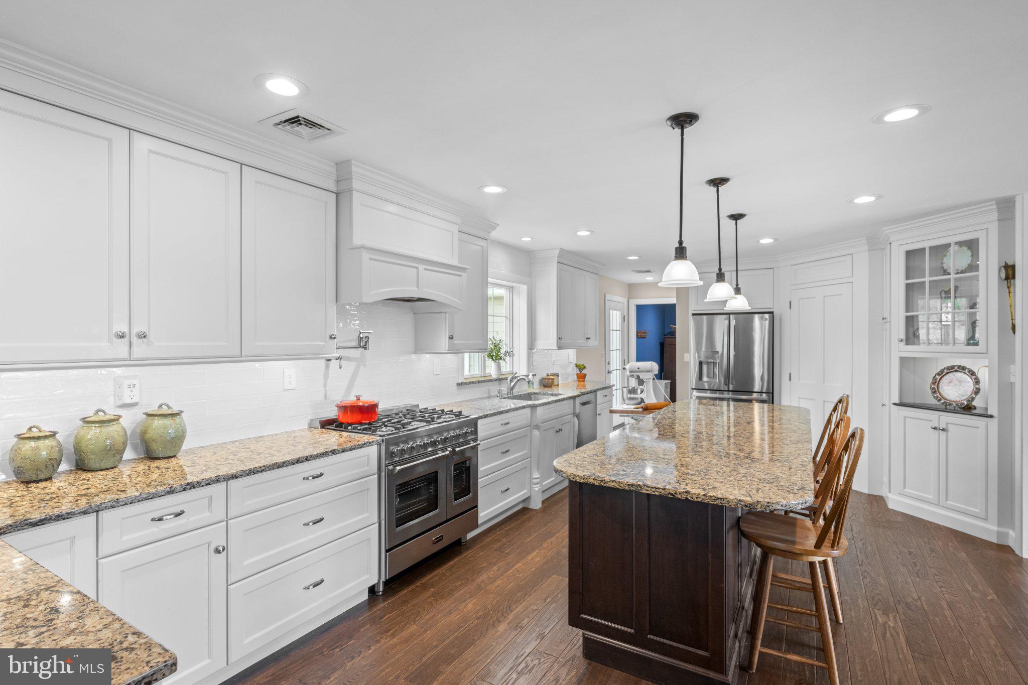 418 Church Road Hatfield, PA 19440 - Photo 9 of 53 Modern kitchen with elegant finishes.