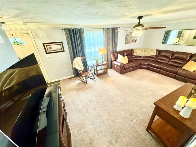 $434,777 | 67 Steeple Chase Circle, Unit 1, Attleboro, MA 02703