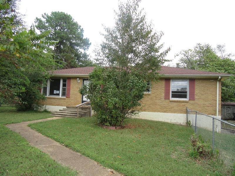 506 Wren Road Clarksville, TN 37040 - Photo 1 of 8 a view of a house with a yard