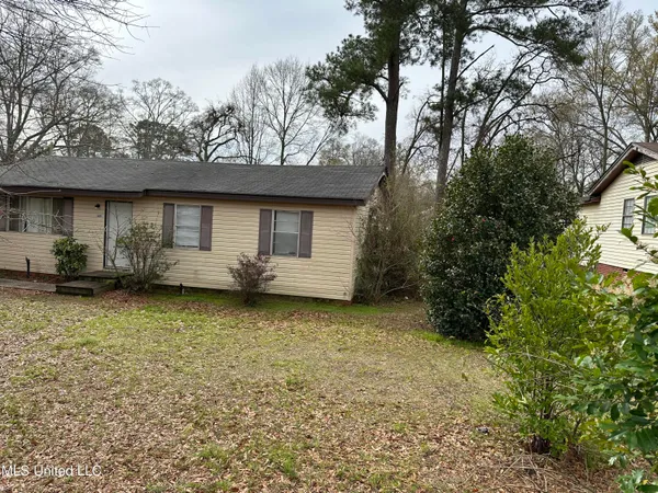 $79,900 | 520 Choctaw Street East, Magee, MS 39111