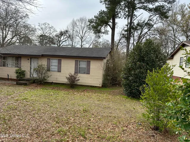 $79,900 | 520 Choctaw Street East, Magee, MS 39111