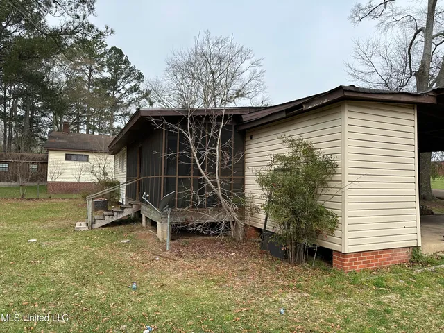 $79,900 | 520 Choctaw Street East, Magee, MS 39111