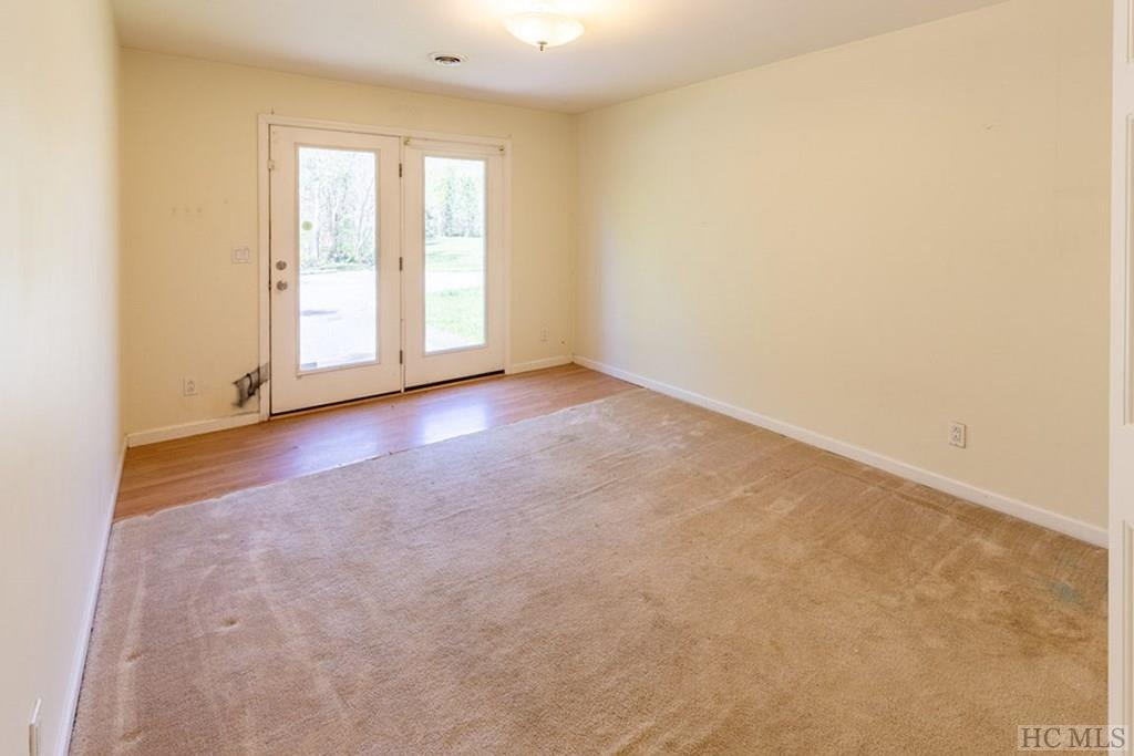 171-v-2 North Ridge Point, Unit 2 Sylva, NC 28779 - Photo 20 of 34 Gallery Image 20