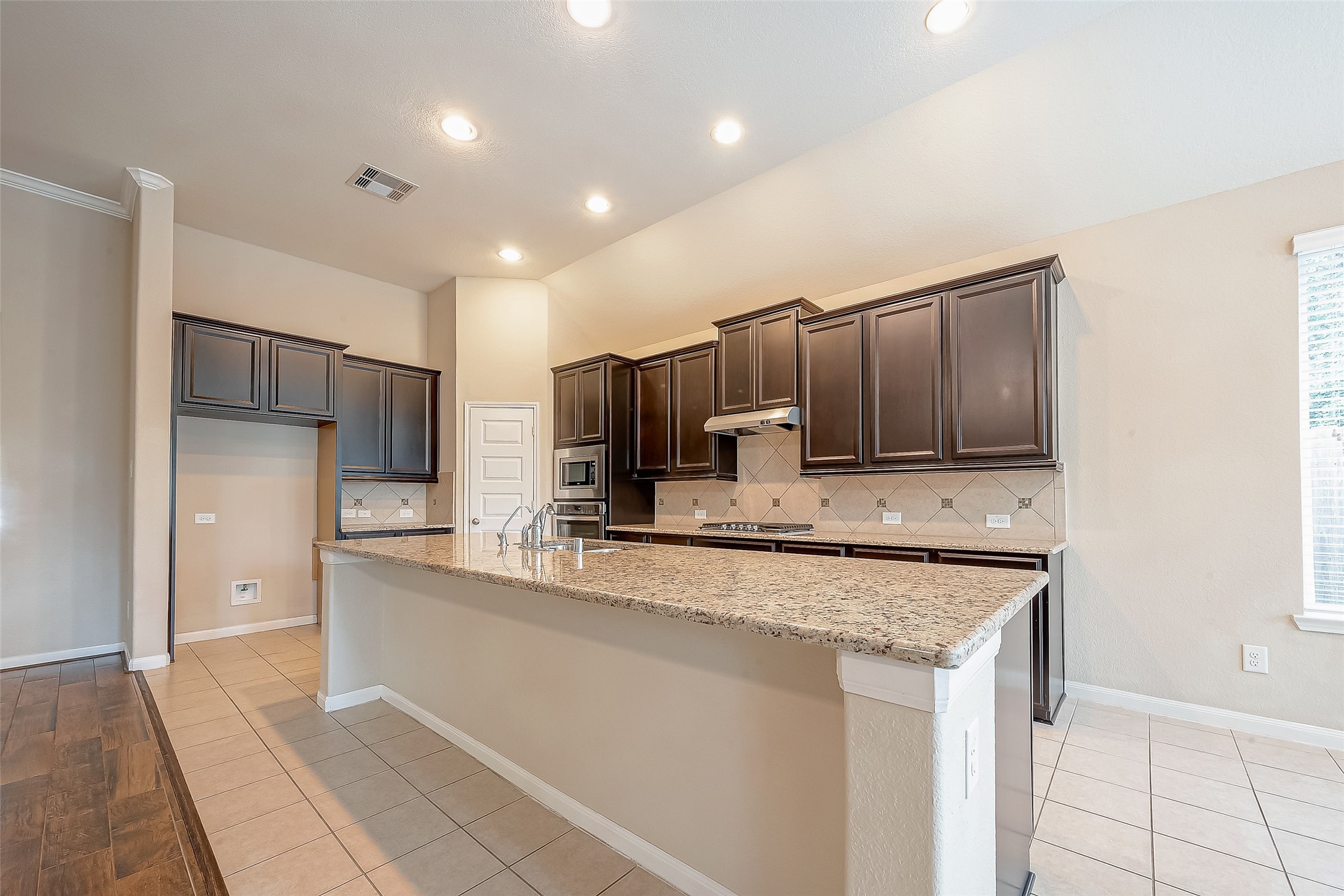 22019 Flashing Ridge Drive Spring, TX 77389 - Photo 24 of 45