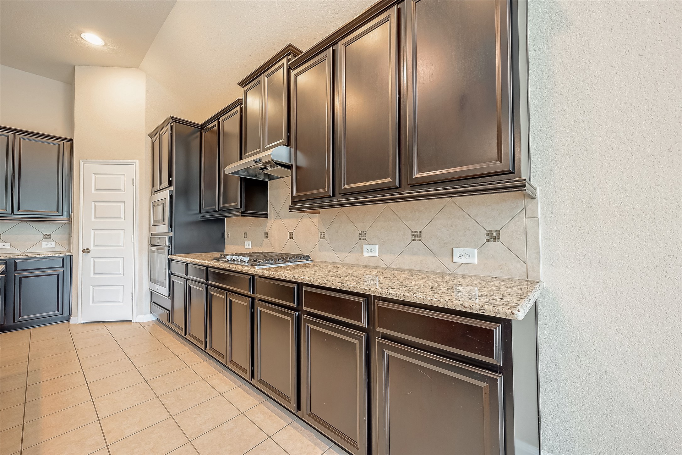 22019 Flashing Ridge Drive Spring, TX 77389 - Photo 25 of 45