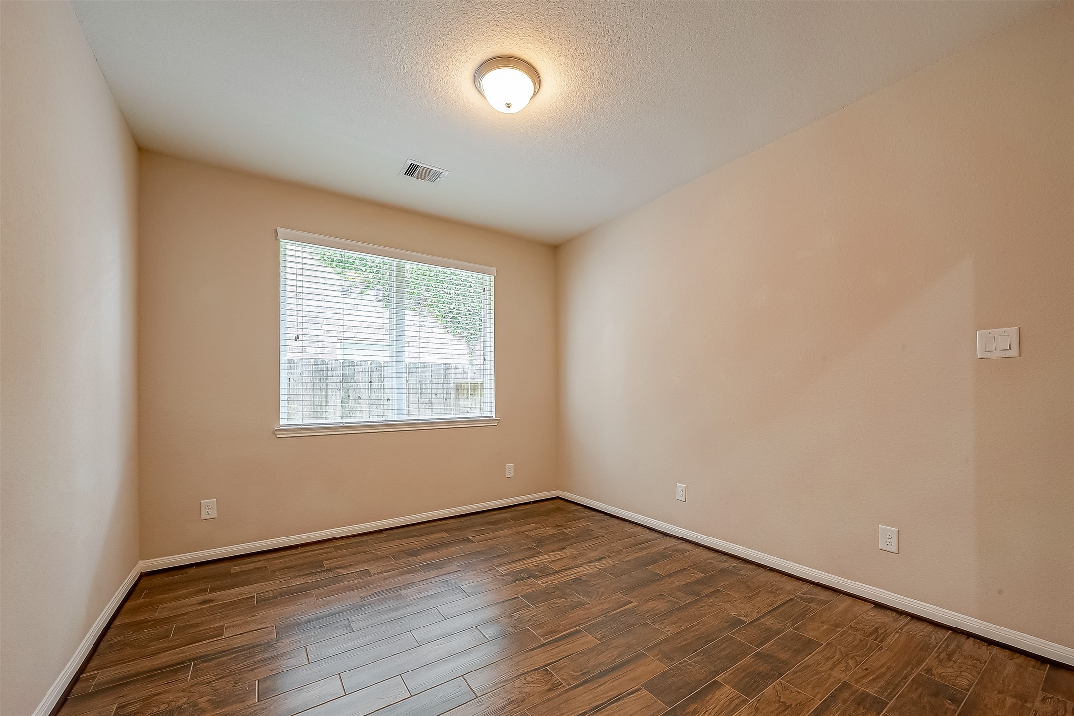 22019 Flashing Ridge Drive Spring, TX 77389 - Photo 4 of 45