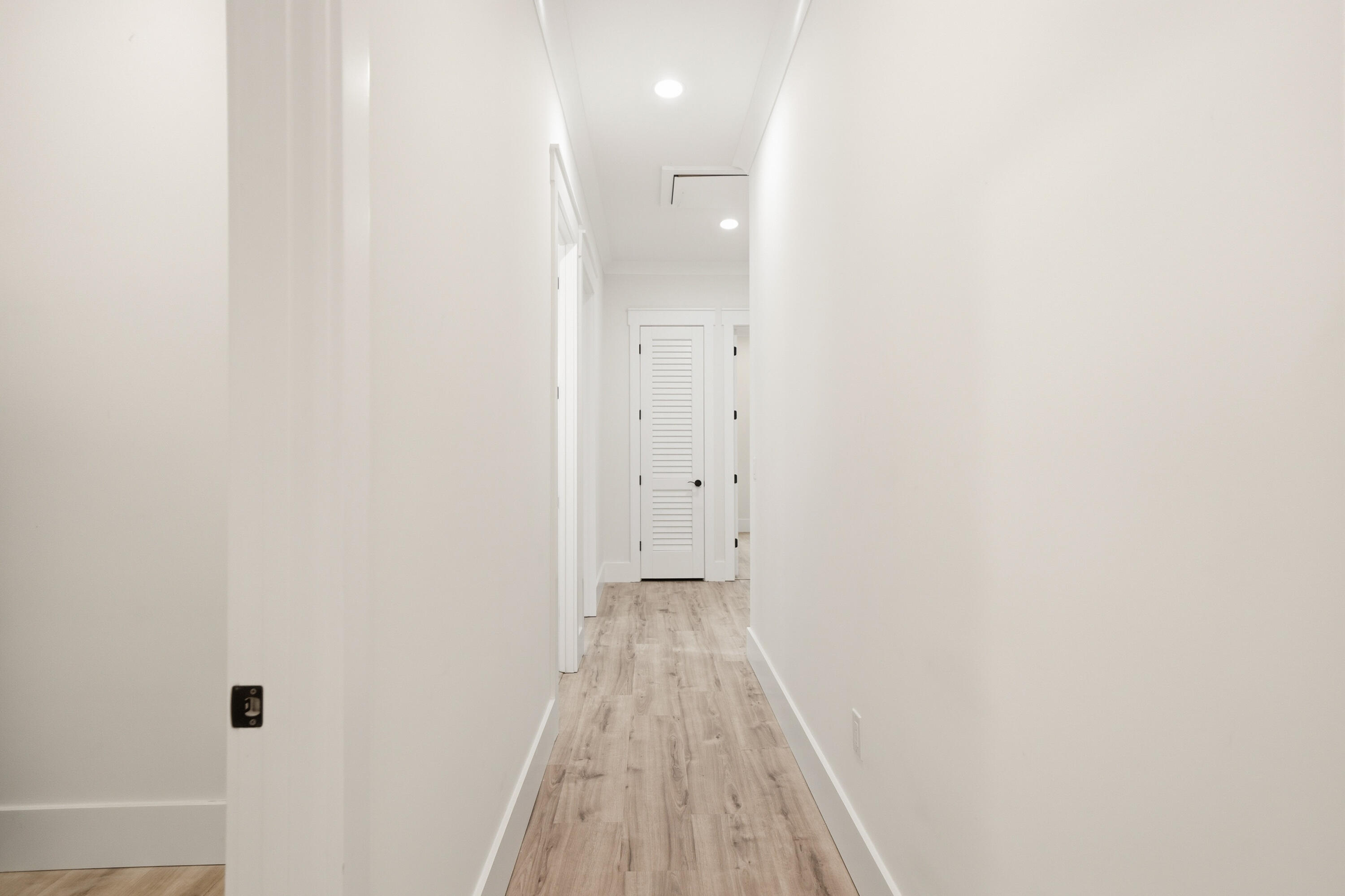 179 4th Street Santa Rosa Beach, FL 32459 - Photo 13 of 42 Hallway