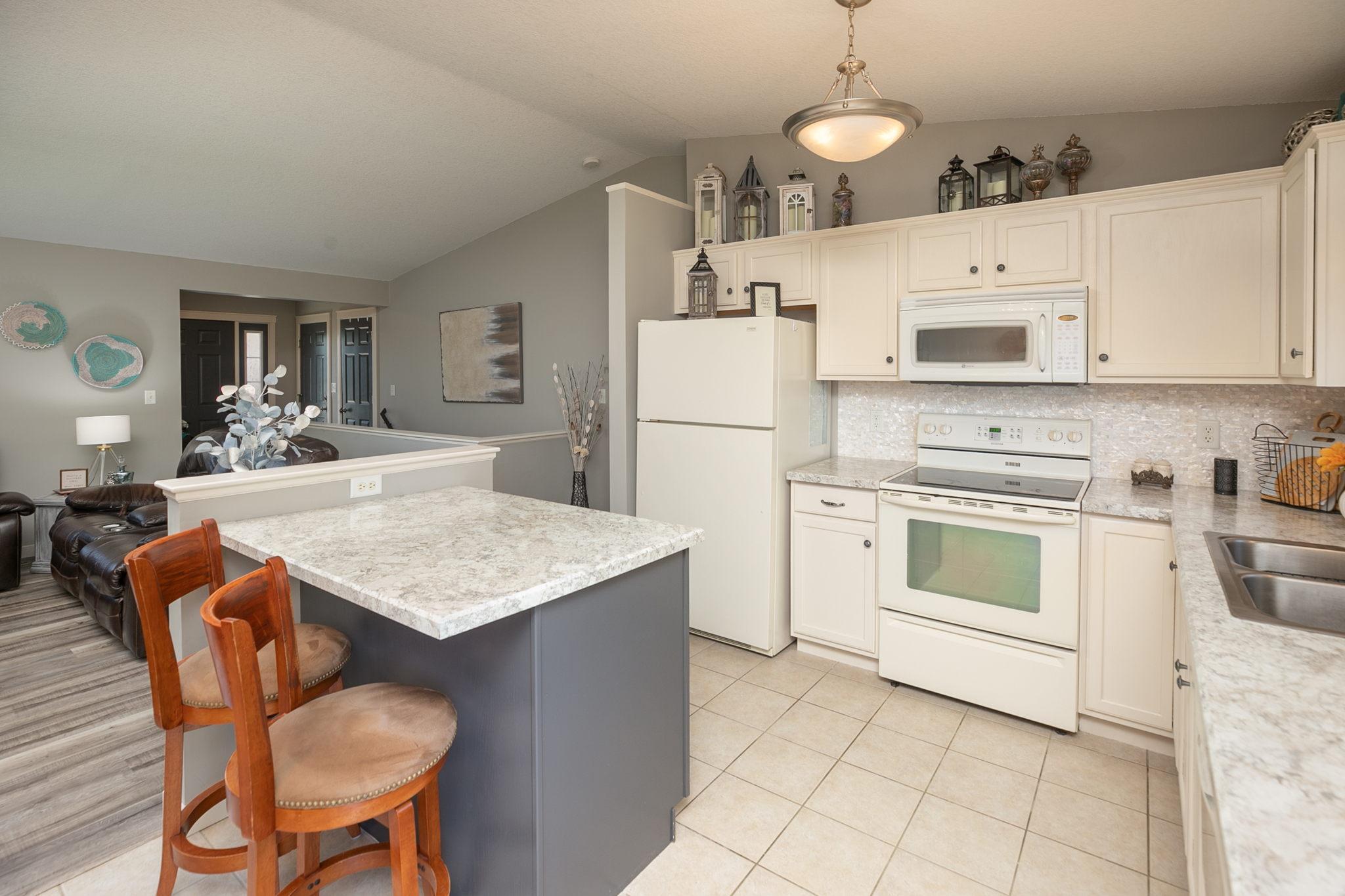 5673 51st Street Northwest Rochester, MN 55901 - Photo 13 of 34