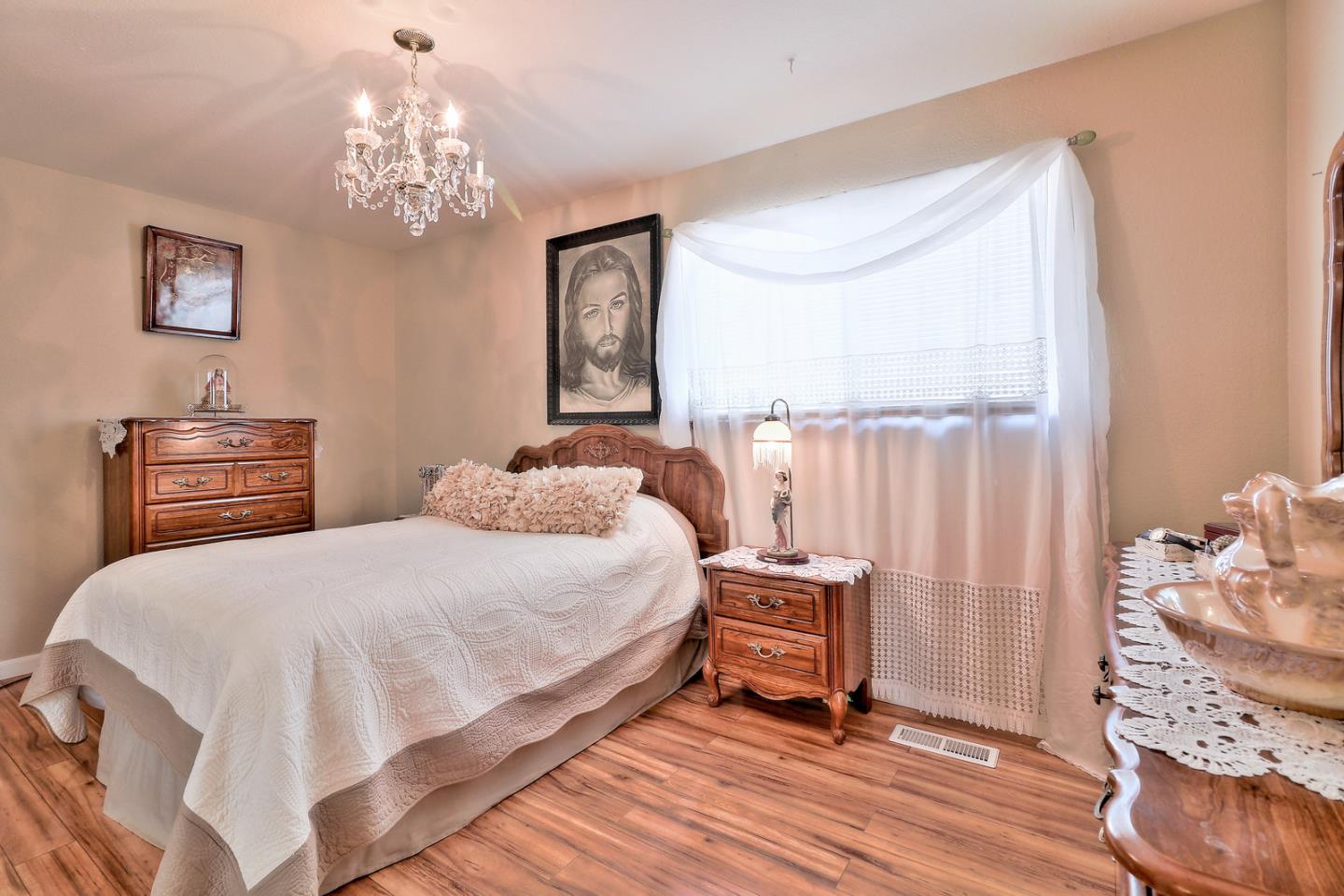 409 Green Valley Road Watsonville, CA 95076 - Photo 18 of 33 Gallery Image 18