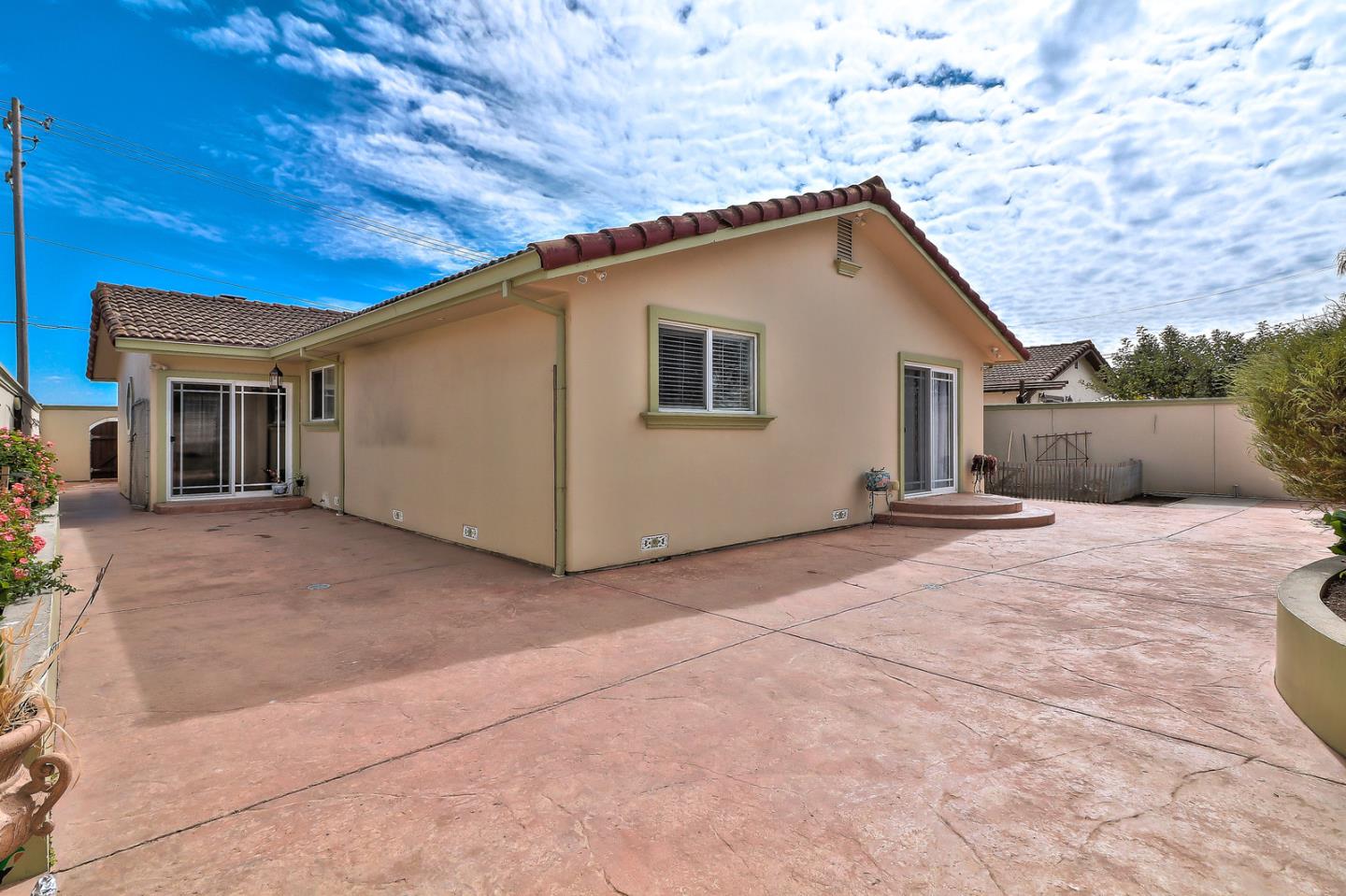 409 Green Valley Road Watsonville, CA 95076 - Photo 30 of 33 Gallery Image 30
