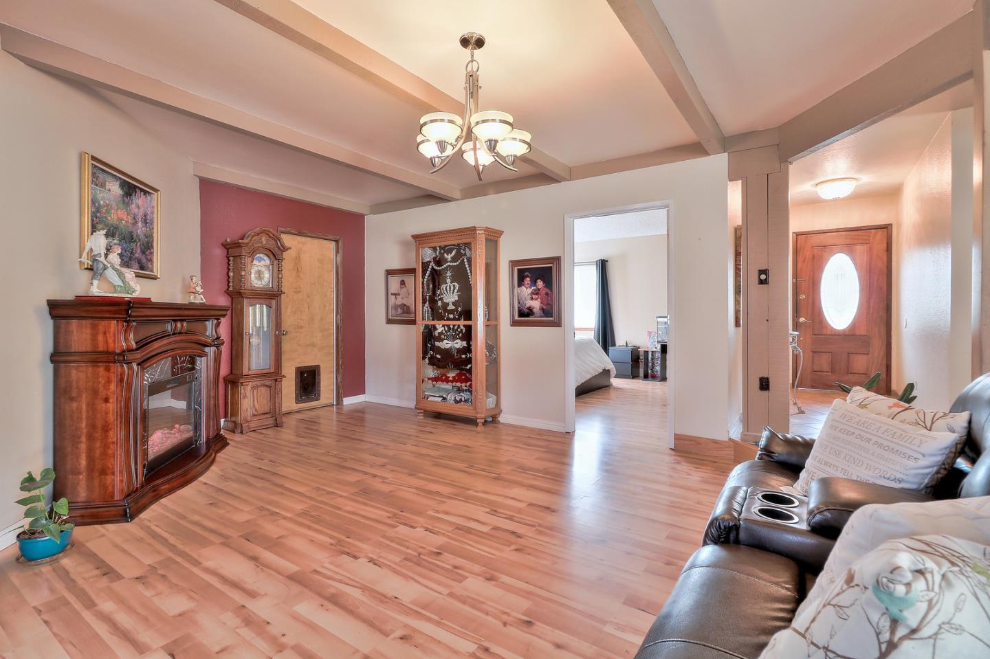 409 Green Valley Road Watsonville, CA 95076 - Photo 10 of 33 Gallery Image 10