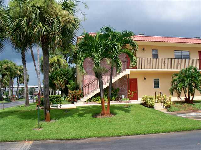 1917 Southwest Palm City Road, Unit 9F Stuart, FL 34994 - Photo 1 of 25 Gallery Image 1