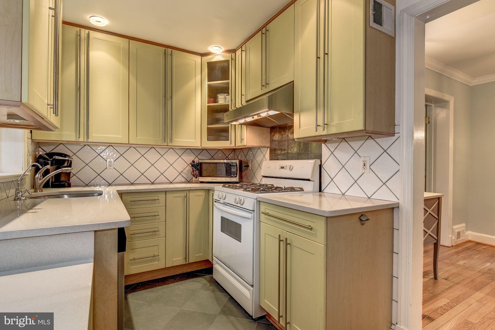 4636 Q Street Northwest Washington, DC 20007 - Photo 6 of 20 Kitchen