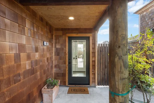 $695,000 | 631 Centre Court, Alameda, CA 94502