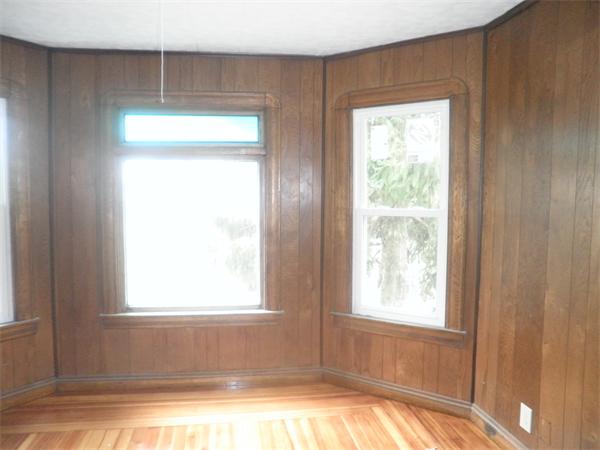 27 Wellington Street Springfield, MA 01109 - Photo 8 of 13 Gallery Image 8
