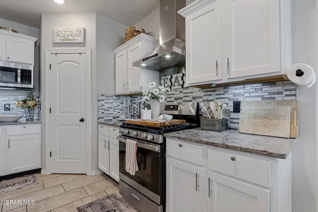 $345,000 | 5936 Hidden Acres Drive, El Paso, TX 79924