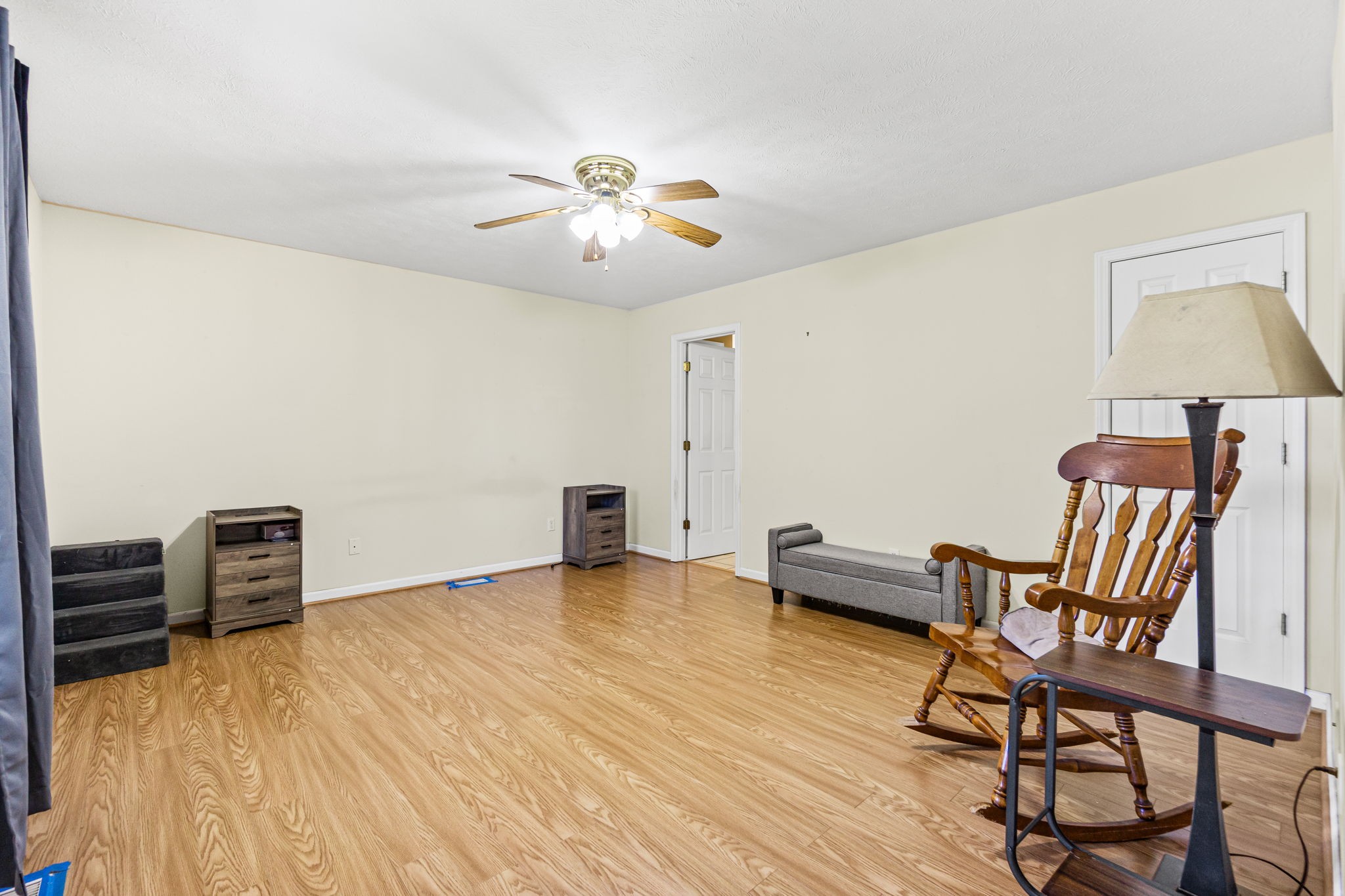 291 Poplar Point Lane Rickman, TN 38580 - Photo 22 of 34 a view of livingroom with furniture