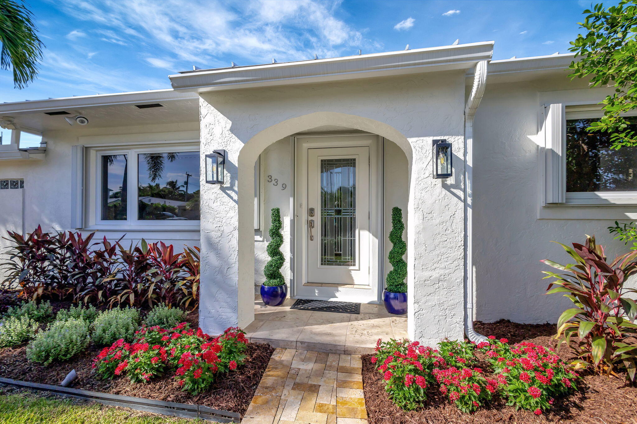 339 Putnam Ranch Road West Palm Beach, FL 33405 - Photo 3 of 29 6-web-or-mls-5D1A8220