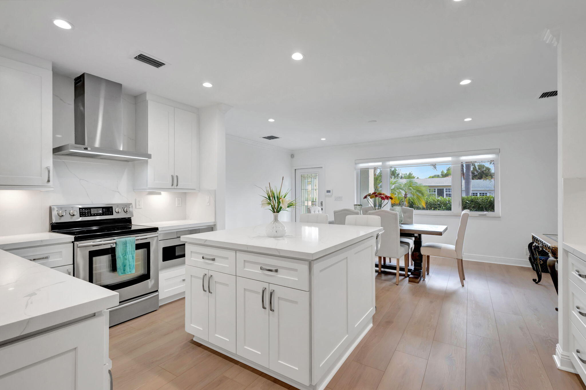 339 Putnam Ranch Road West Palm Beach, FL 33405 - Photo 6 of 29 15-web-or-mls-5D1A3372