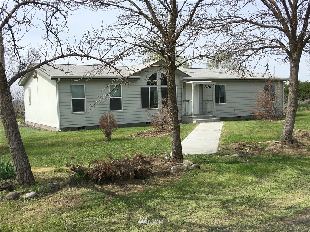 8286 Neppel Road Northeast Moses Lake, WA 98837 - Photo 2 of 25 Gallery Image 2