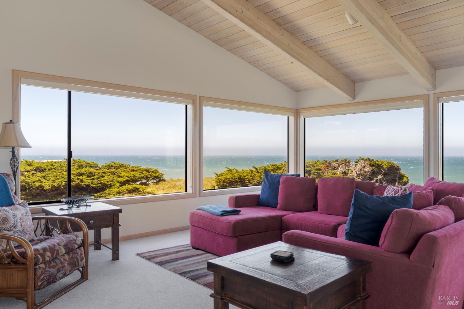 256 Ballast Road The Sea Ranch, CA 95497 - Photo 30 of 66 Living room