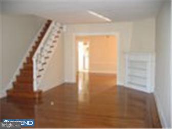7402 Briar Road Philadelphia, PA 19138 - Photo 2 of 12 Living Room