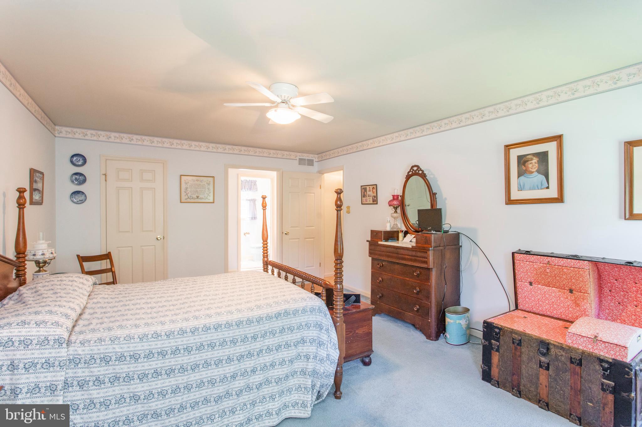 154 Poplar Road Newtown Square, PA 19073 - Photo 25 of 56 Leading into master bathroom.