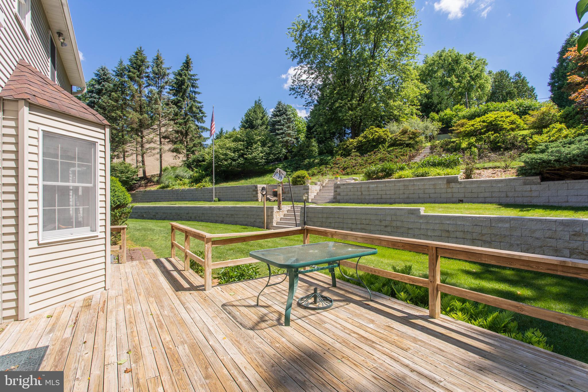 154 Poplar Road Newtown Square, PA 19073 - Photo 40 of 56 Deck overlooking backyard.