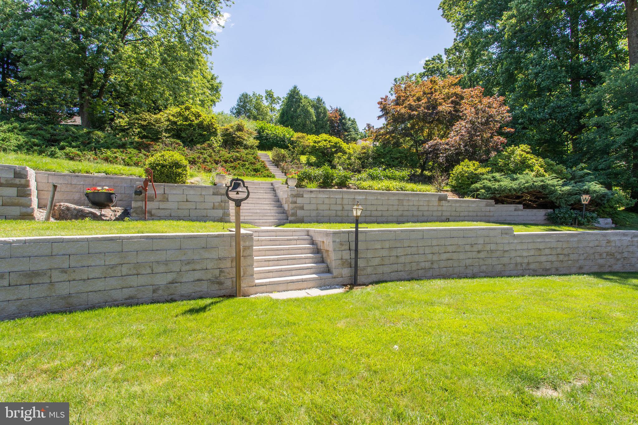 154 Poplar Road Newtown Square, PA 19073 - Photo 47 of 56 Extensive retaining wall.