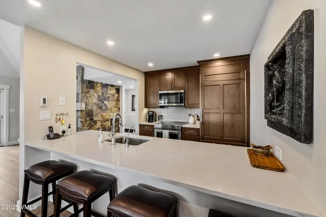 $800,000 | 25 Bachelor Gulch Road, Beaver Creek, CO 81620