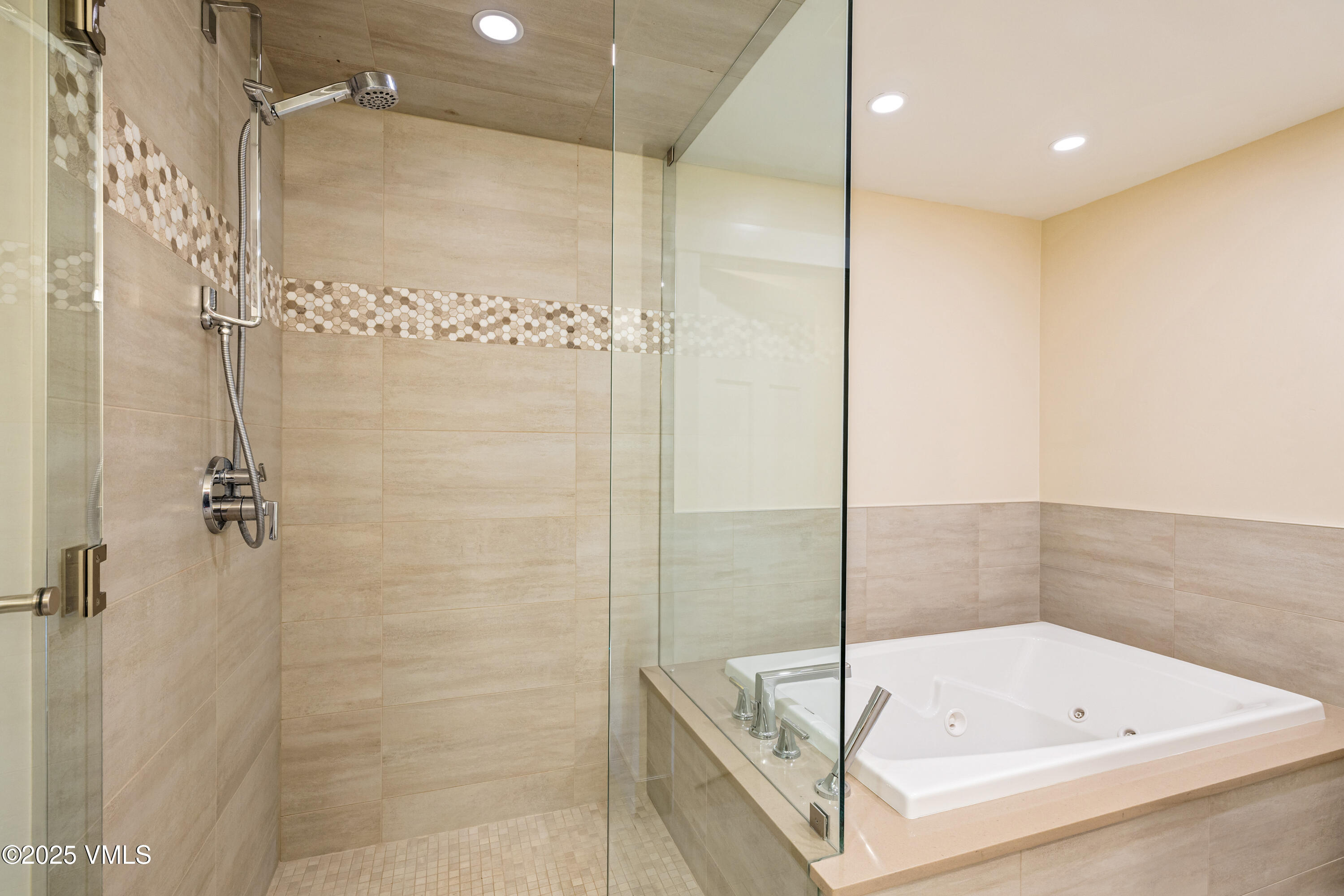 25 Bachelor Gulch Road Beaver Creek, CO 81620 - Photo 18 of 37 138A7922_1