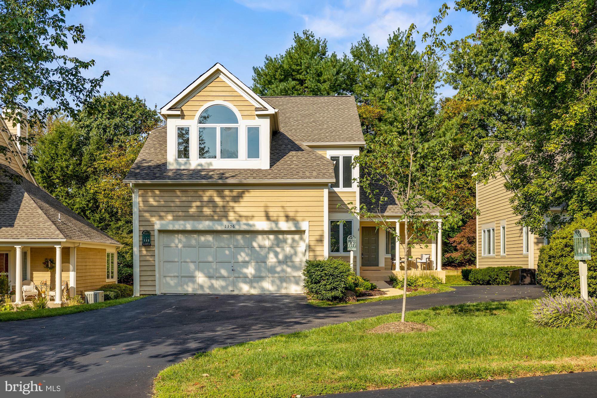 1306 Pavilion Club Way Reston, VA 20194 - Photo 3 of 56