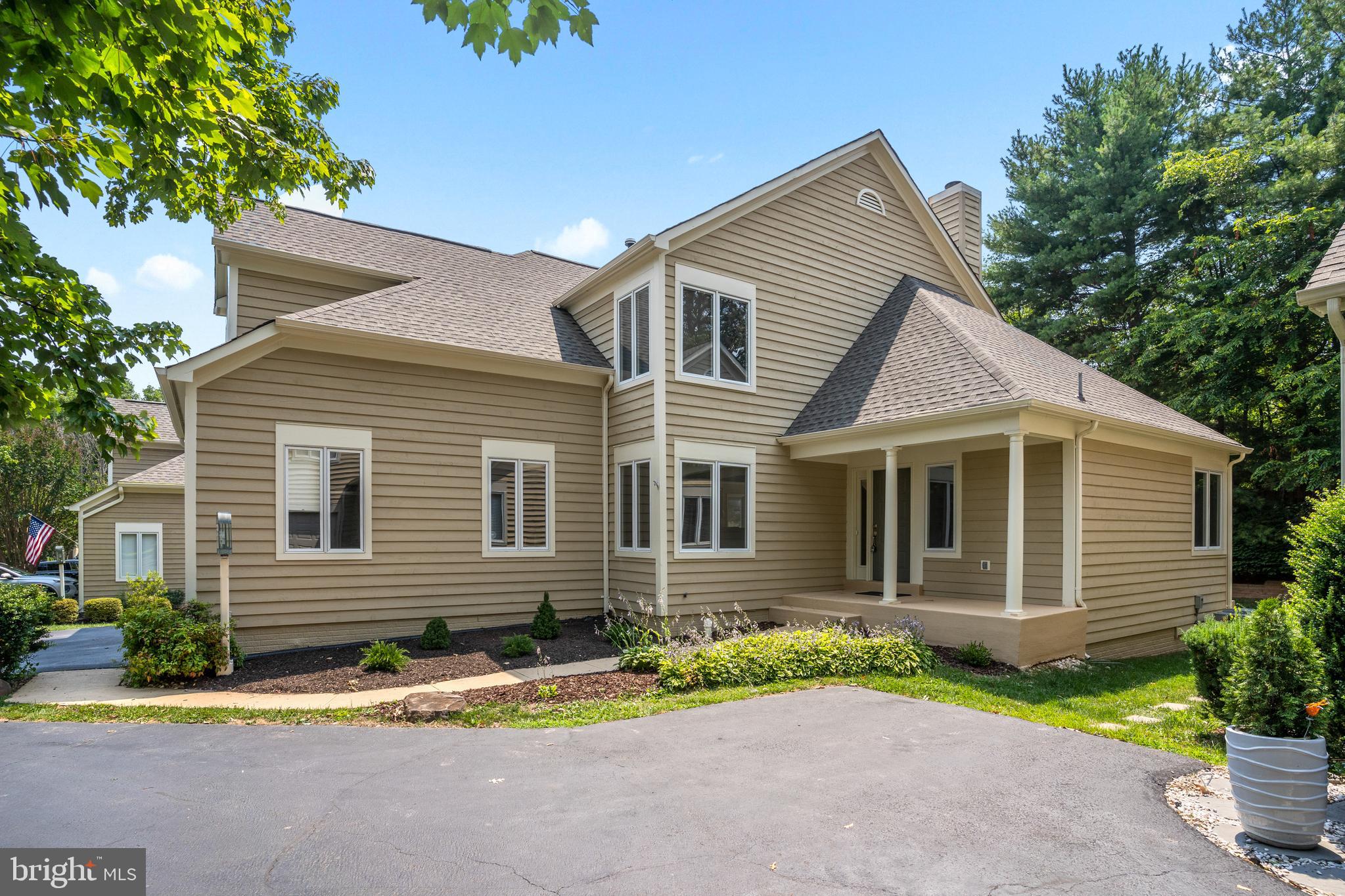 1306 Pavilion Club Way Reston, VA 20194 - Photo 44 of 56 Exterior Rear