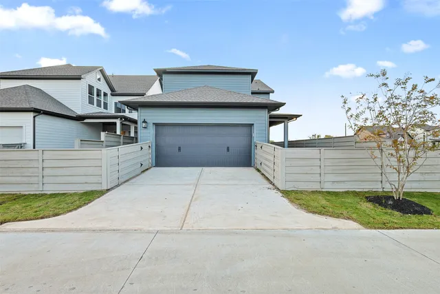 $3,500 | 5511 Orangery Lane, Manvel, TX 77578