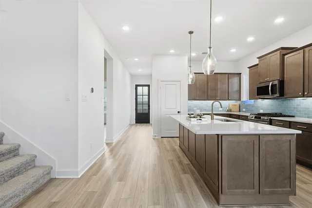 $3,500 | 5511 Orangery Lane, Manvel, TX 77578