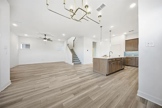 $3,500 | 5511 Orangery Lane, Manvel, TX 77578