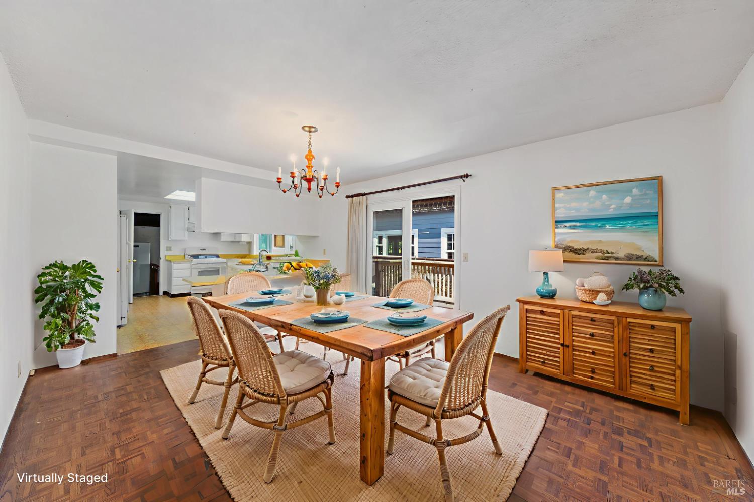 32 Roosevelt Avenue San Rafael, CA 94903 - Photo 12 of 40 a dining room with furniture and window