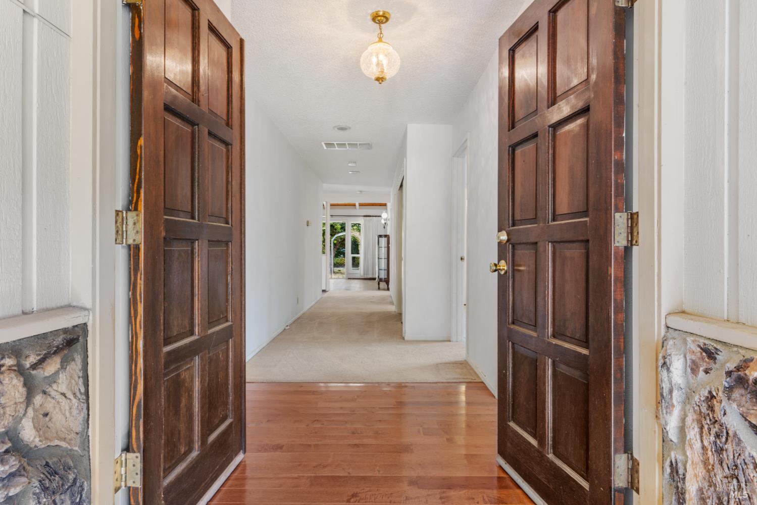 32 Roosevelt Avenue San Rafael, CA 94903 - Photo 6 of 40 a view of hallway with elevator