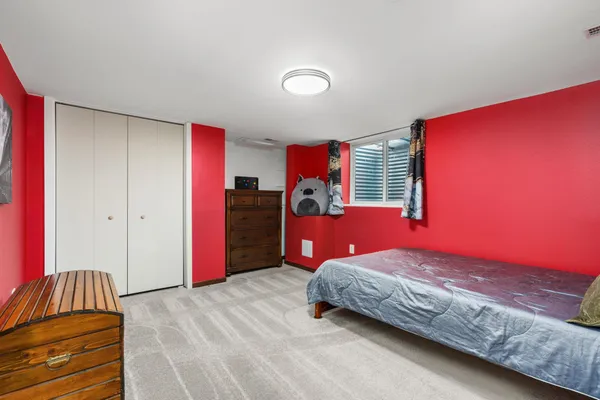 $424,900 | 585 North Perry Parkway, Oregon, WI 53575