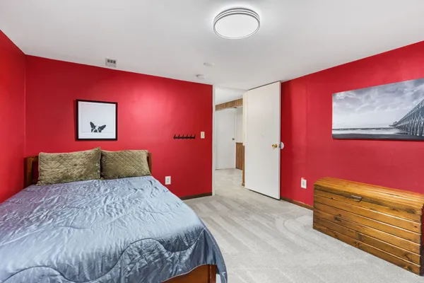 $424,900 | 585 North Perry Parkway, Oregon, WI 53575